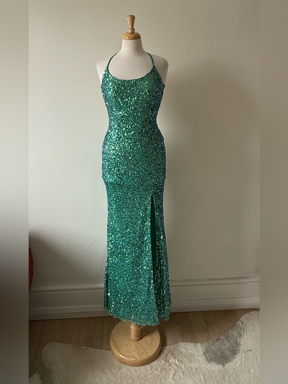 Jules & Cleo Emerald Green Sequin Open Back Prom Dress Gown Size 2
